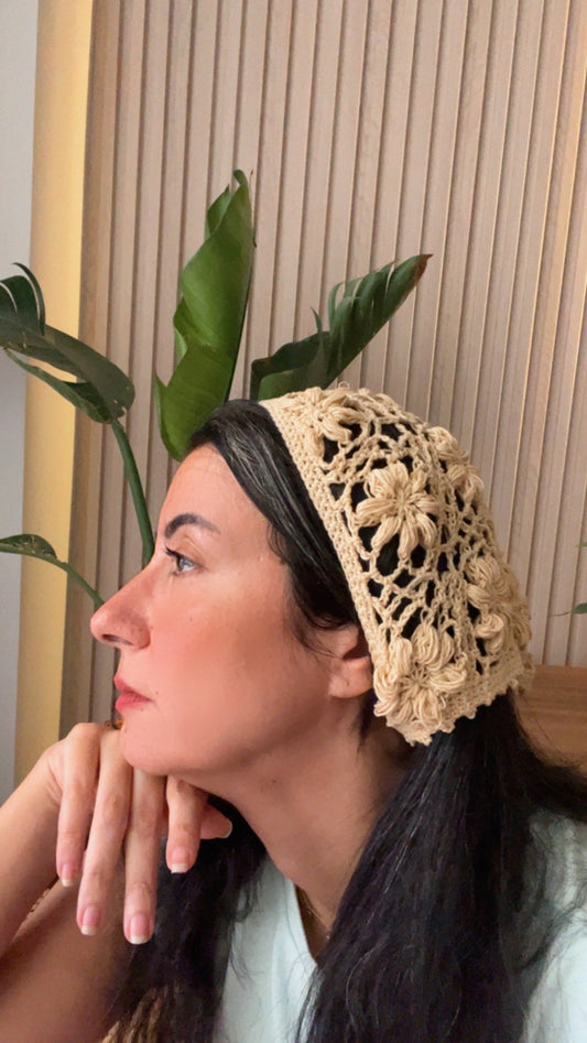 IsLa Bandana Crochet Kit