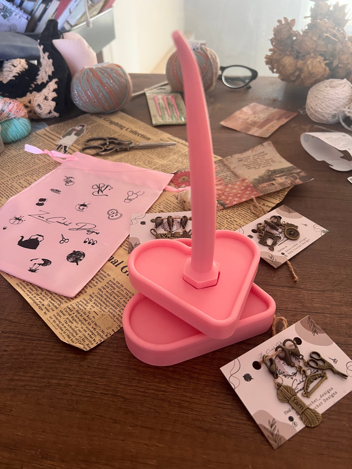 Yarn spinning stand