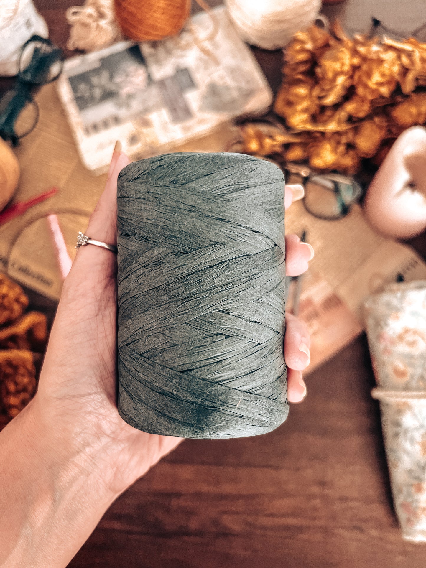 Raffia yarn