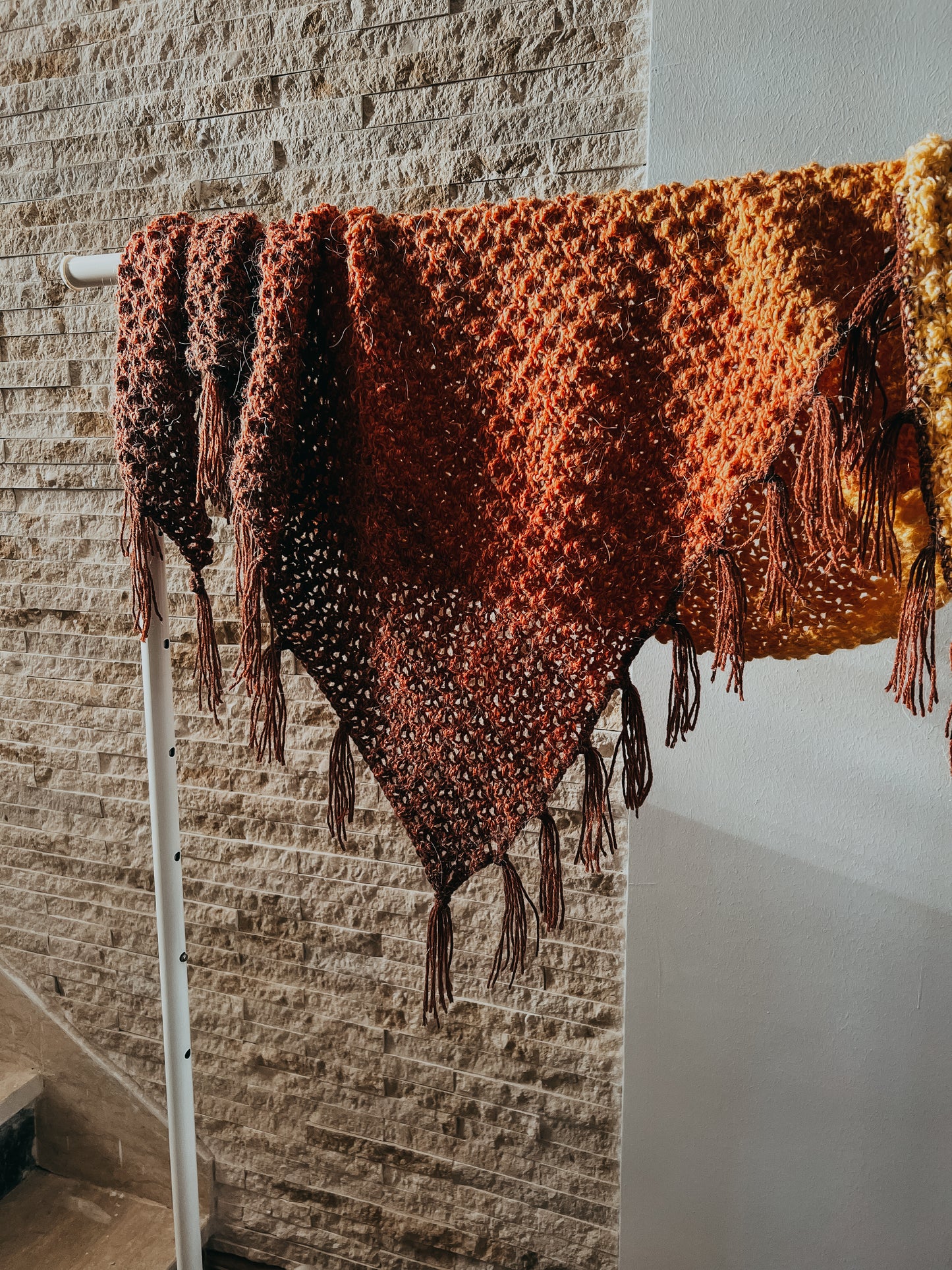 Mini Acorn Shawl Crochet Pattern