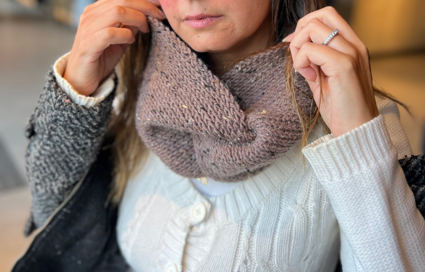 Hazel Twisted Cowl