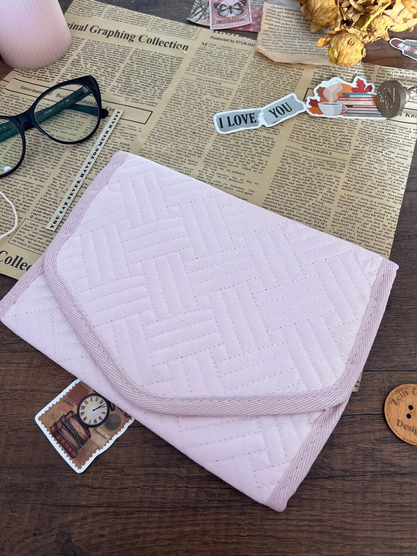 Crochet storage wallet