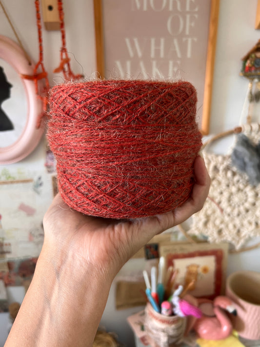 Wool yarn