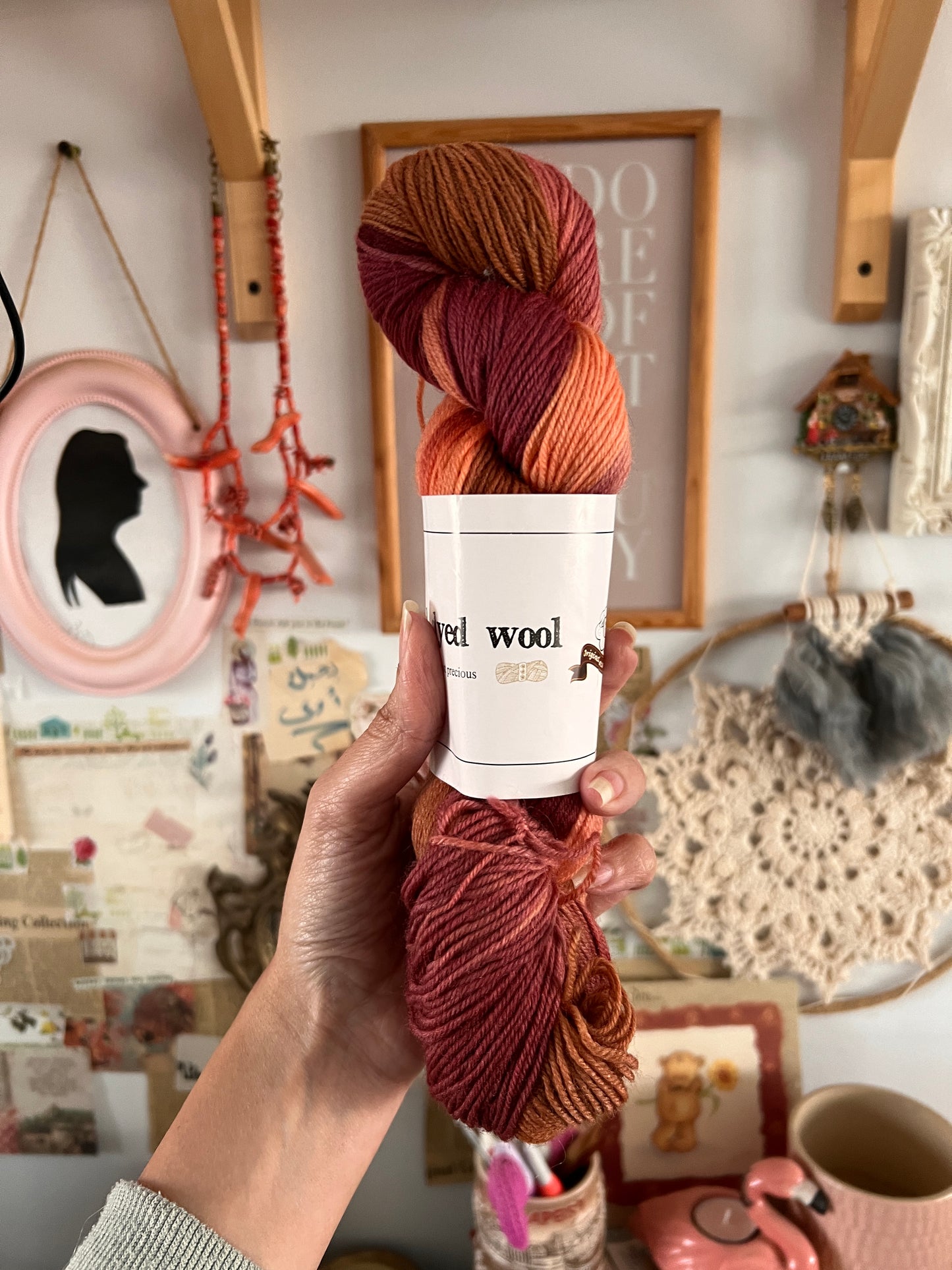 Hand dyed Shetland Wool صوف اسكتلندي