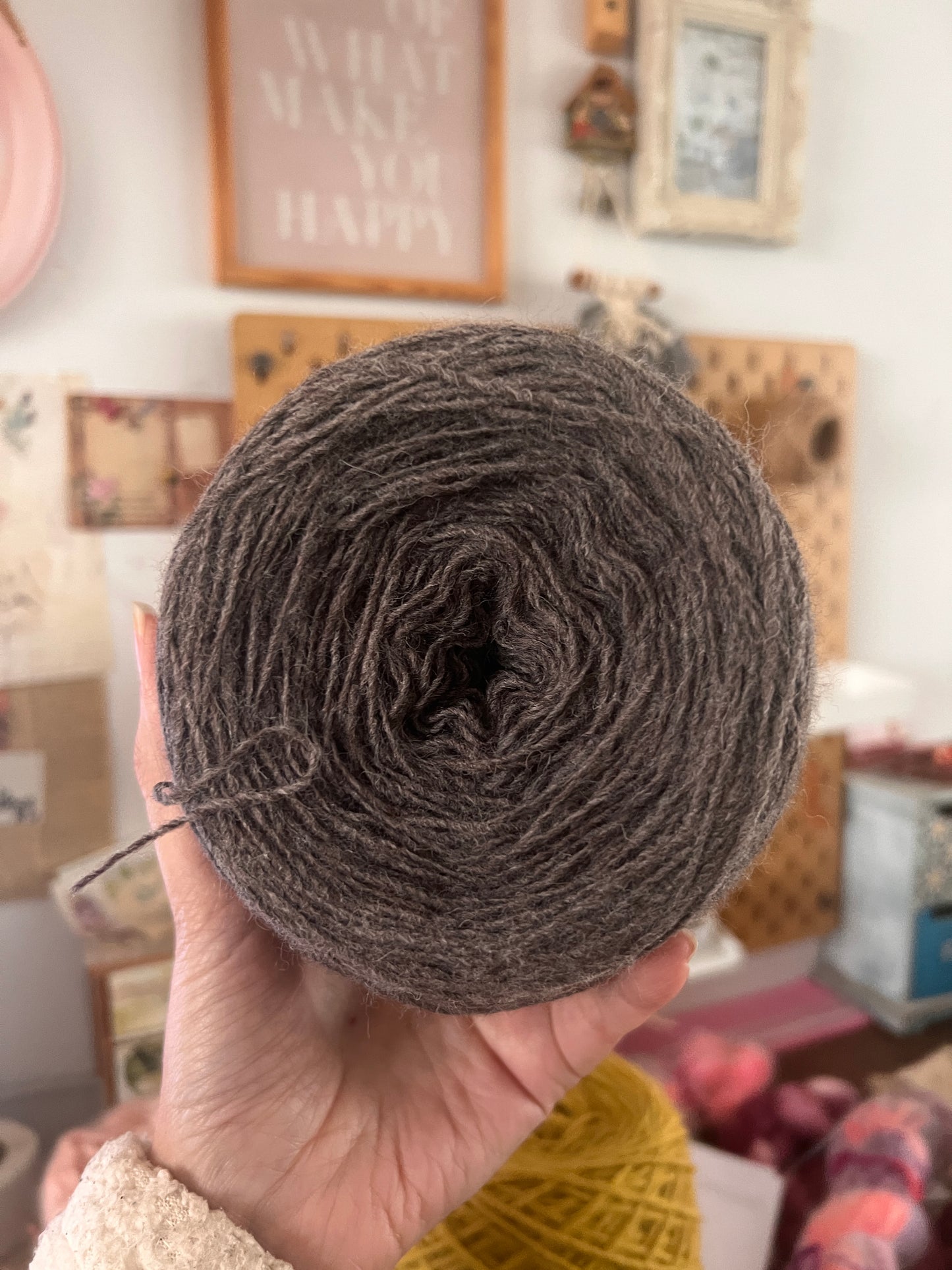 Wool yarn