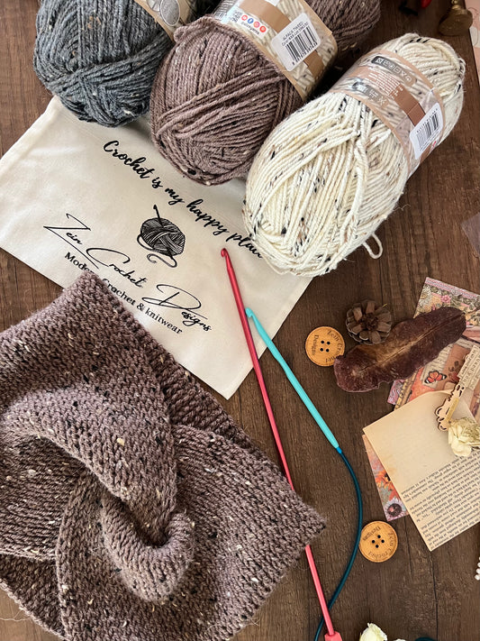 Hazel Twisted Cowl Kit